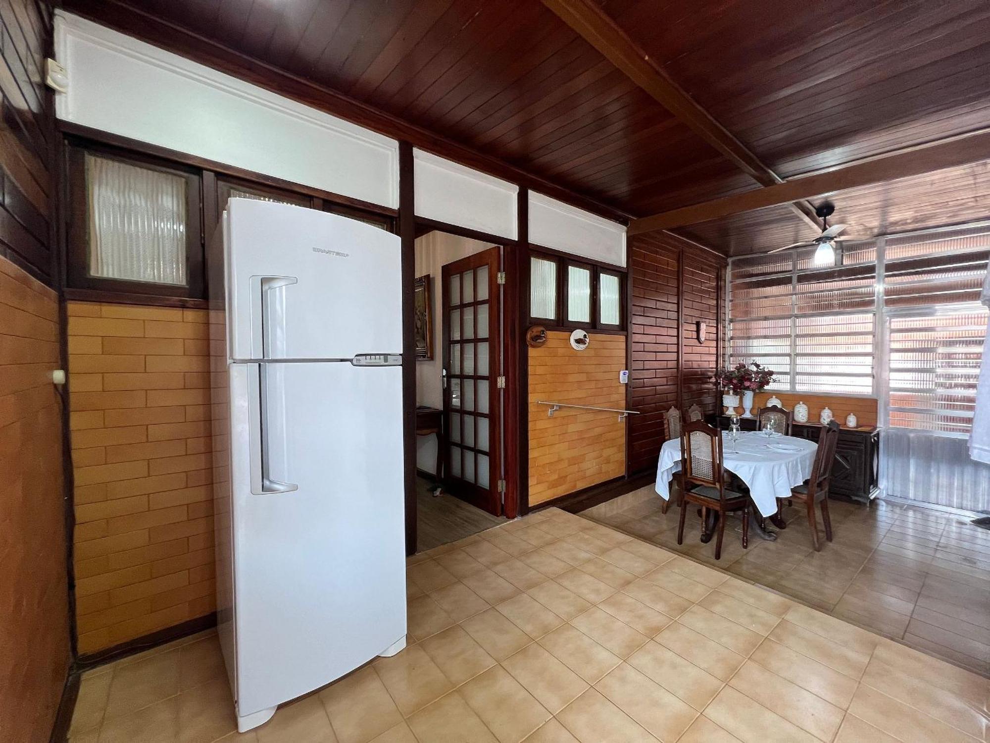 Casa Agradavel Com Piscina, A Poucos Passos Da Praia Peruibe Luaran gambar