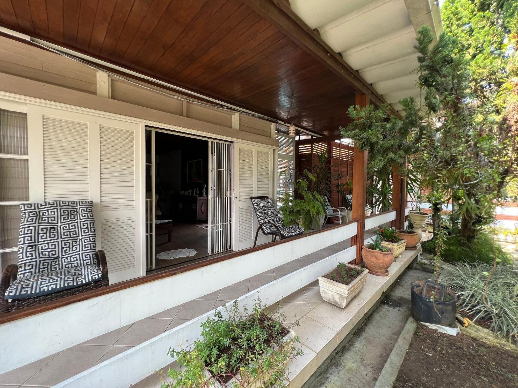 Casa Agradavel Com Piscina, A Poucos Passos Da Praia Peruibe Luaran gambar